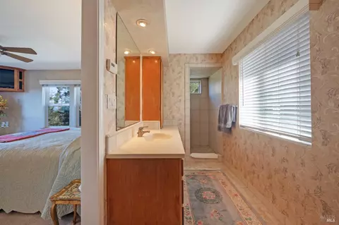 Bath - 5455 Sierra Grande Dr, Bodega Bay, CA 94923 photo 1 of 5