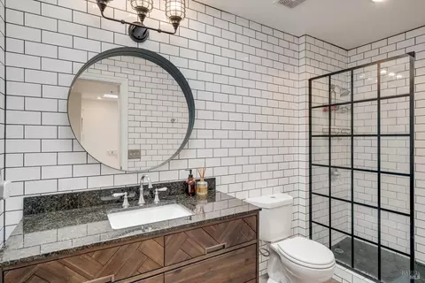 Bath - 472 Emily Rose Cir, Windsor, CA 95492 photo 2 of 7