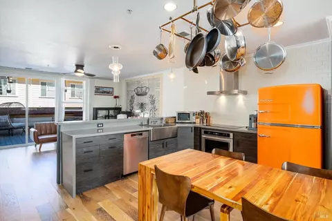 Kitchen - 472 Emily Rose Cir, Windsor, CA 95492 photo 2 of 5