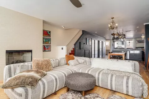 Living - 472 Emily Rose Cir, Windsor, CA 95492 photo 7 of 8