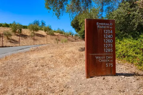 1260 Emerald Ranch Rd, Healdsburg, CA 95448 photo 10