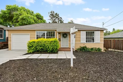 218 Hillcrest Ave, Benicia, CA 94510