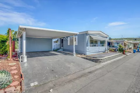 20 Constance Dr, Vallejo, CA 94590