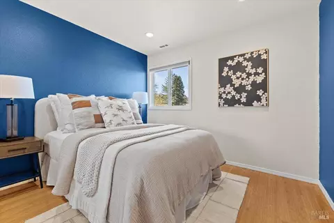 Bedroom - 9524 Sheffield St, Windsor, CA 95492 photo 5 of 8