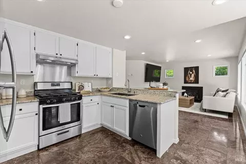 Kitchen - 9524 Sheffield St, Windsor, CA 95492 photo 1 of 5