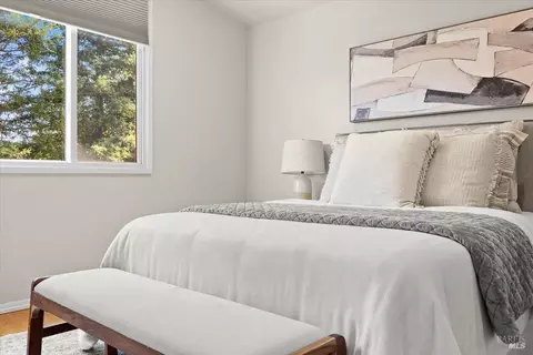 Bedroom - 9524 Sheffield St, Windsor, CA 95492 photo 3 of 8