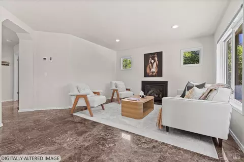 Living - 9524 Sheffield St, Windsor, CA 95492 photo 5 of 7