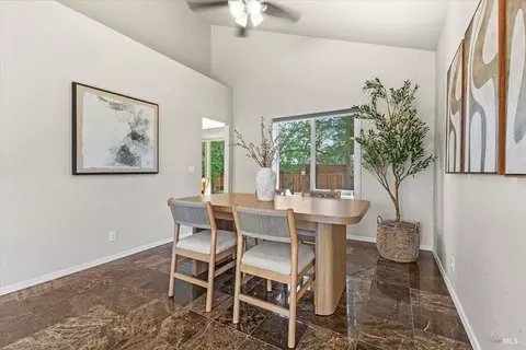 Dining - 9524 Sheffield St, Windsor, CA 95492 photo 2 of 4