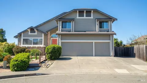 Exterior - 171 Ancheta Pl, Vallejo, CA 94591 photo 2 of 10