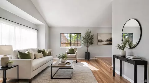 Living - 171 Ancheta Pl, Vallejo, CA 94591 photo 1 of 3