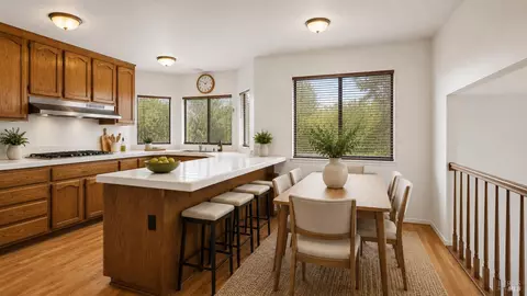 Kitchen - 171 Ancheta Pl, Vallejo, CA 94591 photo 4 of 4