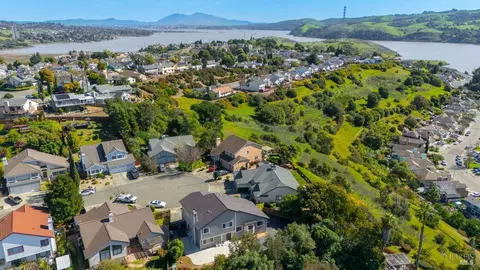 View/Area - 171 Ancheta Pl, Vallejo, CA 94591 photo 4 of 8