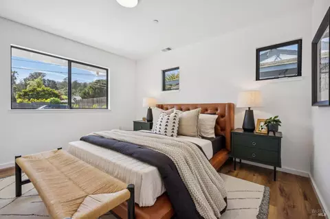 Bedroom - 302 Starling Rd, Mill Valley, CA 94941 photo 3 of 11
