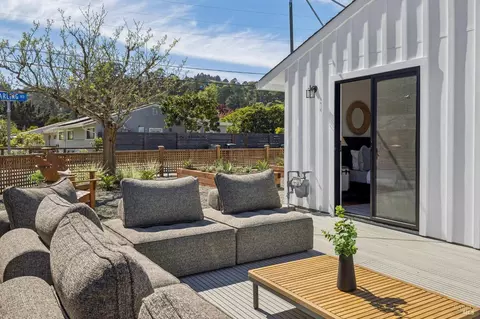 Exterior - 302 Starling Rd, Mill Valley, CA 94941 photo 8 of 13