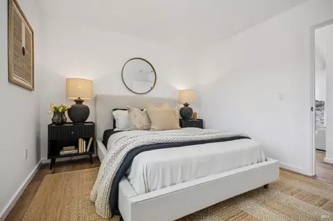 Bedroom - 302 Starling Rd, Mill Valley, CA 94941 photo 6 of 11