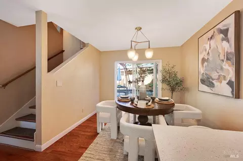 Dining - 8148 Bodega Ave, Sebastopol, CA 95472 photo 3 of 3