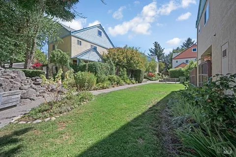 Exterior - 8148 Bodega Ave, Sebastopol, CA 95472 photo 12 of 12