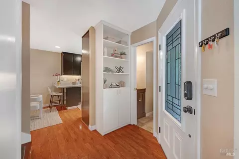Entry Way - 8148 Bodega Ave, Sebastopol, CA 95472 photo 1 of 2