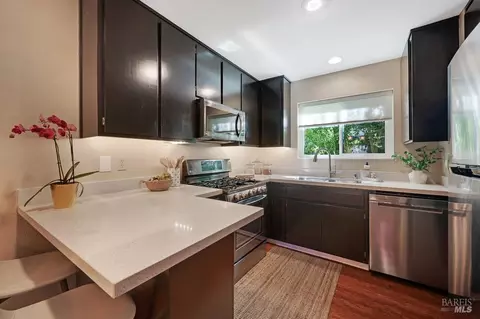 Kitchen - 8148 Bodega Ave, Sebastopol, CA 95472 photo 1 of 1