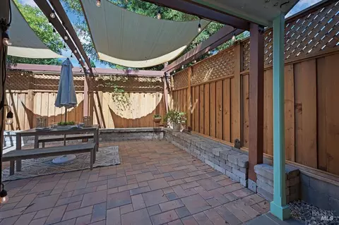 Exterior - 8148 Bodega Ave, Sebastopol, CA 95472 photo 7 of 12