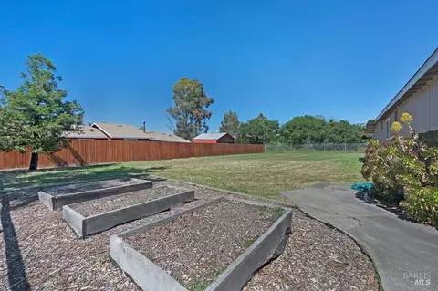 Exterior - 23180 Maffei Rd, Sonoma, CA 95476 photo 19 of 28