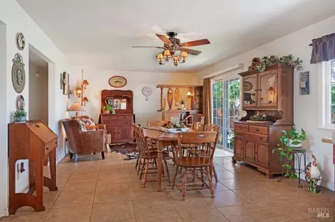 Dining - 23180 Maffei Rd, Sonoma, CA 95476 photo 2 of 2