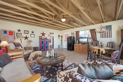 Living - 23180 Maffei Rd, Sonoma, CA 95476 photo 3 of 3