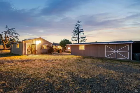 Exterior - 23180 Maffei Rd, Sonoma, CA 95476 photo 8 of 28