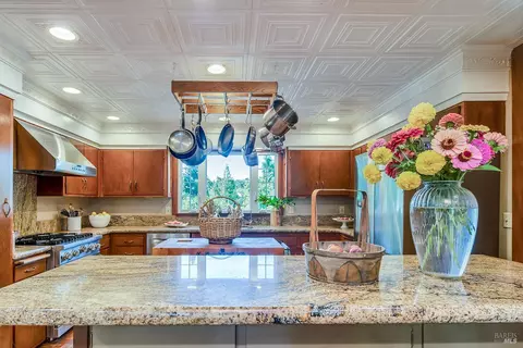 Kitchen - 4038 E 3rd Ave, Napa, CA 94558 photo 2 of 4