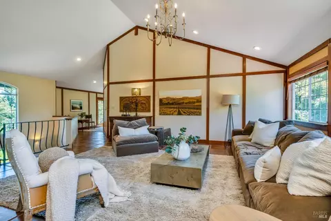 Living - 4038 E 3rd Ave, Napa, CA 94558 photo 4 of 7
