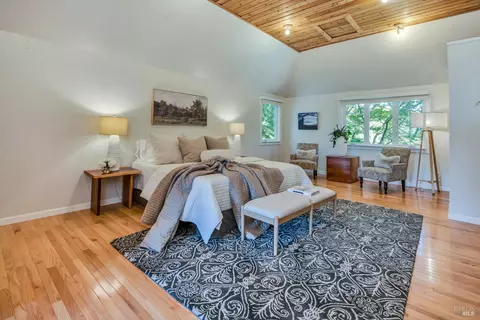 Bedroom - 4038 E 3rd Ave, Napa, CA 94558 photo 6 of 9