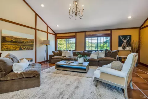 Living - 4038 E 3rd Ave, Napa, CA 94558 photo 5 of 7