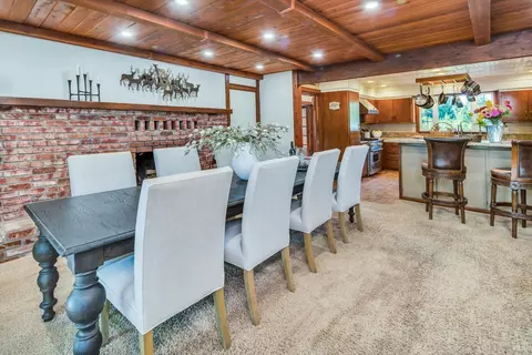 Dining - 4038 E 3rd Ave, Napa, CA 94558 photo 3 of 4