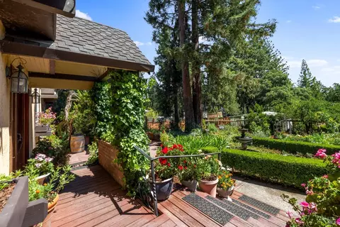 Exterior - 4038 E 3rd Ave, Napa, CA 94558 photo 23 of 43
