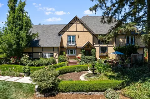 Exterior - 4038 E 3rd Ave, Napa, CA 94558 photo 3 of 43
