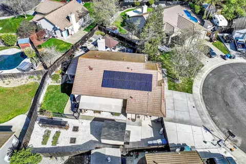 View/Area - 2045 Keel Ct, Dixon, CA 95620 photo 1 of 9