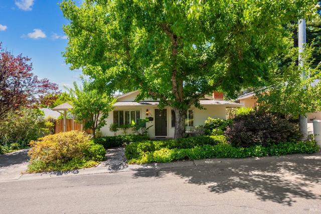 333 Orangewood Dr, Healdsburg, CA 95448