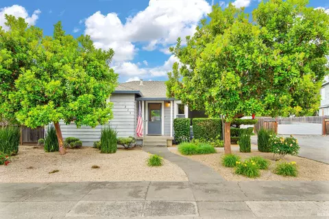 Exterior - 233 Dechene Ave, Sonoma, CA 95476 photo 2 of 6