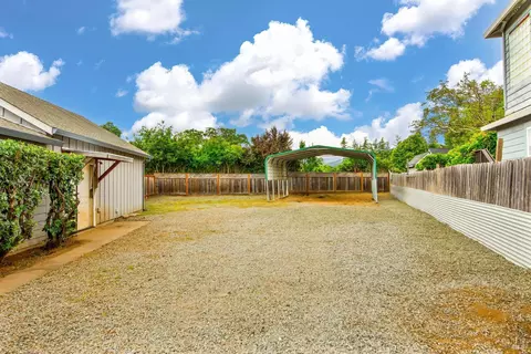 Exterior - 233 Dechene Ave, Sonoma, CA 95476 photo 3 of 6