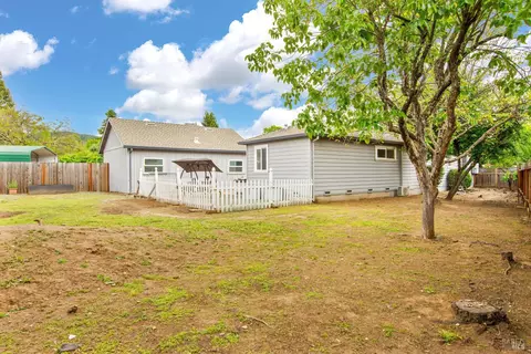 Exterior - 233 Dechene Ave, Sonoma, CA 95476 photo 5 of 6