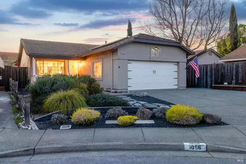 Exterior - 1056 Esparto Ct, Windsor, CA 95492 photo 5 of 16