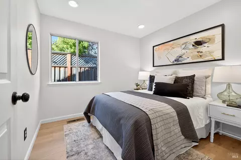 Bedroom - 1056 Esparto Ct, Windsor, CA 95492 photo 1 of 4
