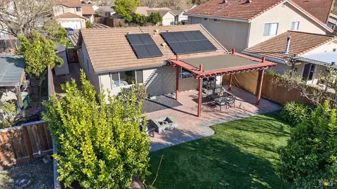 View/Area - 1056 Esparto Ct, Windsor, CA 95492 photo 1 of 4