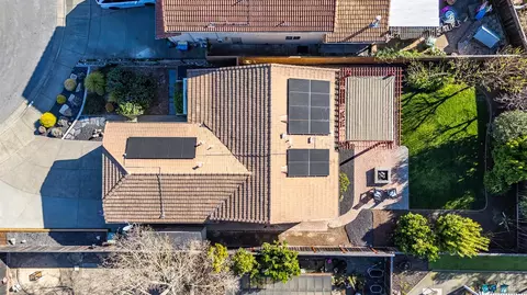 View/Area - 1056 Esparto Ct, Windsor, CA 95492 photo 2 of 4