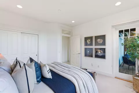 Bedroom - 711 Forest Way, Mill Valley, CA 94941 photo 6 of 9