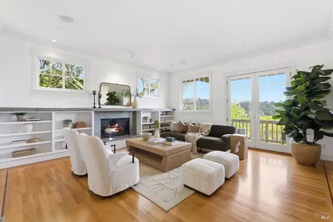 Living - 711 Forest Way, Mill Valley, CA 94941 photo 2 of 5