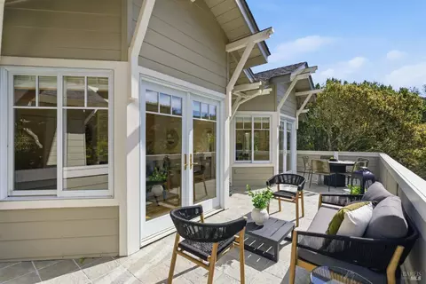Exterior - 711 Forest Way, Mill Valley, CA 94941 photo 5 of 14