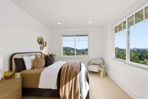 Bedroom - 711 Forest Way, Mill Valley, CA 94941 photo 1 of 9