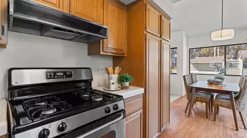 Kitchen - 215 Apollo #1, Hercules, CA 94547 photo 4 of 4