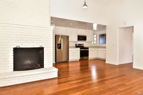 572 Este Madera Dr, Sonoma, CA 95476 photo 8